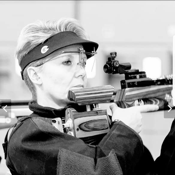 Marie-Laure CARAUX, diplômée d'état JEPS - Tir Sportif